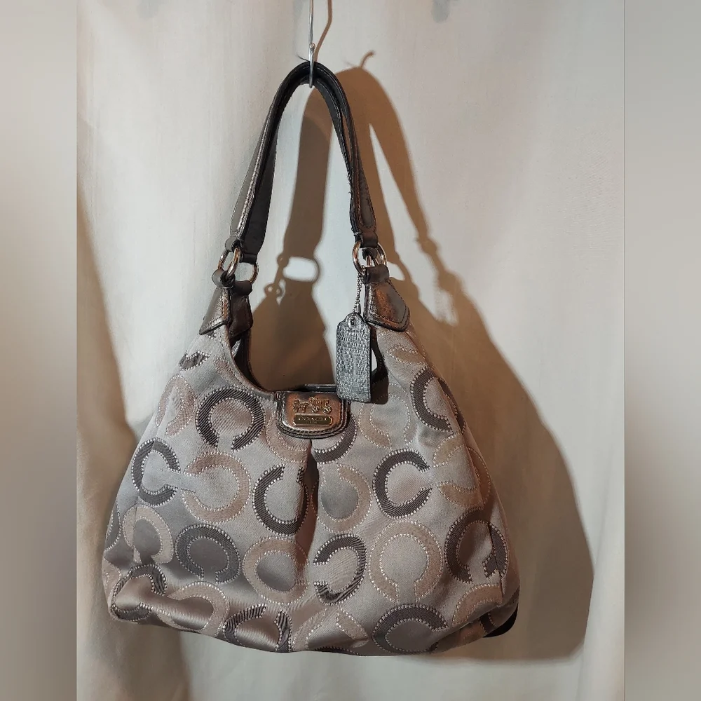 Coach Madison Maggie Grey Hobo Bag With Teal Satin Interior GUC